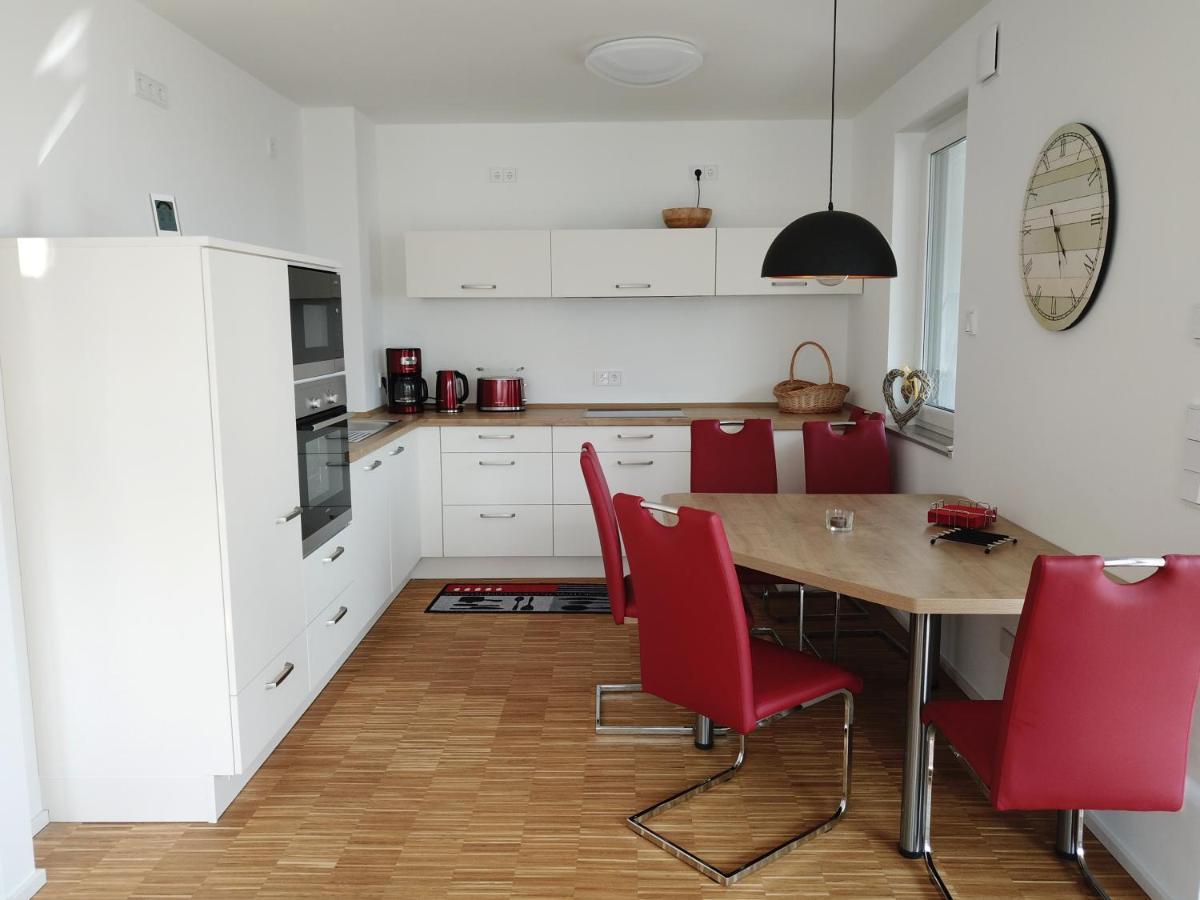 Ferienwohnung Seenland Grossraeschen Esterno foto